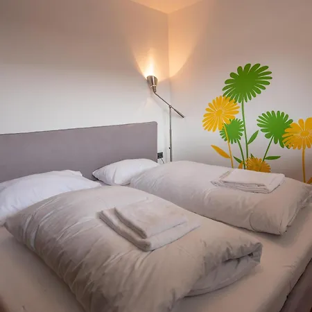 Arena Juwel 104 8 Appartement *